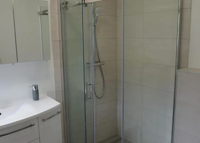 Deluxe Mit Whirlpool Und Fasssauna * Imsterberg