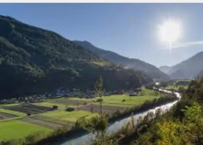 Deluxe Mit Whirlpool Und Fasssauna